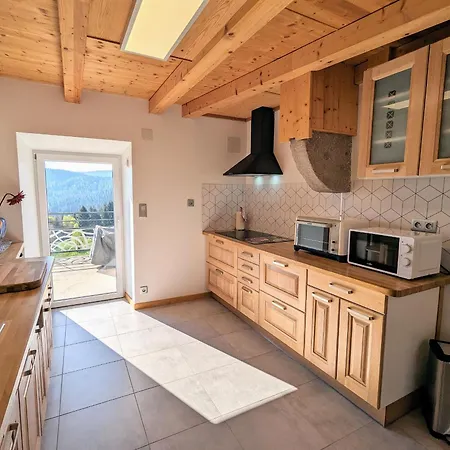 Casa de Férias Ferme Renovee, Proche De L'observatoire, 3 Ch, 6 Pers, Balcon - Fr-1-589-642